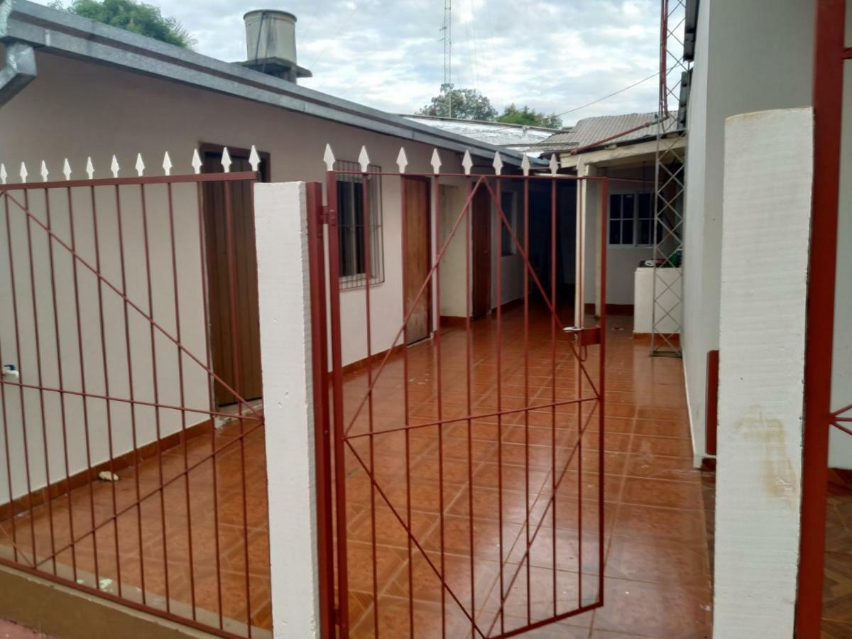 Iguazu Rey Hostal Пуэрто-Игуасу Экстерьер фото